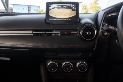 MAZDA 2 1.3 SPORT HIGH CONNECT AT ปี 2017 (6กผ2879)