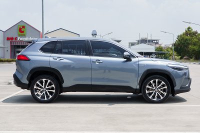 TOYOTA COROLLA CROSS 1.8 PREMIUM AT ปี 2020 (4ขษ1268)