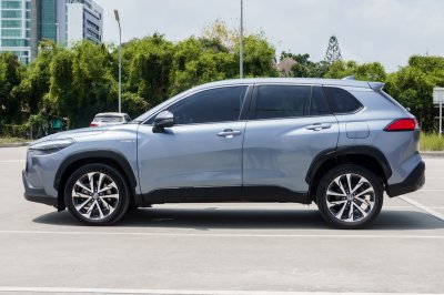 TOYOTA COROLLA CROSS 1.8 PREMIUM AT ปี 2020 (4ขษ1268)