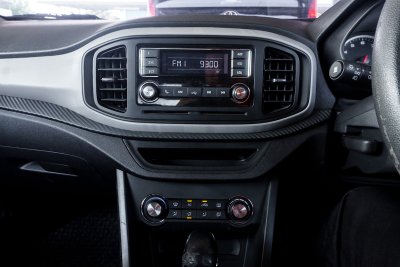 MG 3 1.5 D ปี2019 จด2020 (กจ8915)