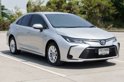 TOYOTA ALTIS 1.8 HV ENTRY AT ปี 2020 (1ขว7856)