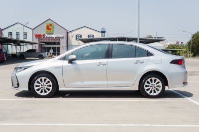 TOYOTA ALTIS 1.8 HV ENTRY AT ปี 2020 (1ขฒ7375)