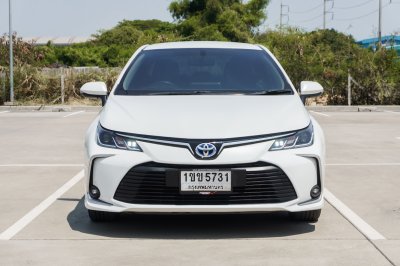 TOYOTA COROLLA ALTIS 1.8 HYBRID ENTRY ปี2020 (1ขข5731)