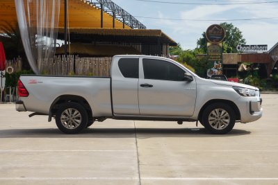 TOYOTA REVO 2.4 SMARTCAB Z EDITION ENTRY MT ปี2021 (3ฒฎ1723)