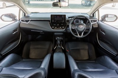 TOYOTA ALTIS 1.8 HV ENTRY AT ปี 2021 (1ขว9640)