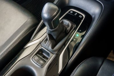 TOYOTA ALTIS 1.8 HV ENTRY AT ปี 2021 (1ขว9647)