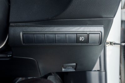 TOYOTA ALTIS 1.8 HV ENTRY AT ปี 2021 (1ขว9640)