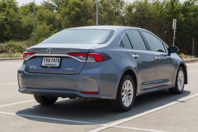 TOYOTA ALTIS 1.8 HV ENTRY AT ปี 2020 (1ขน7479)