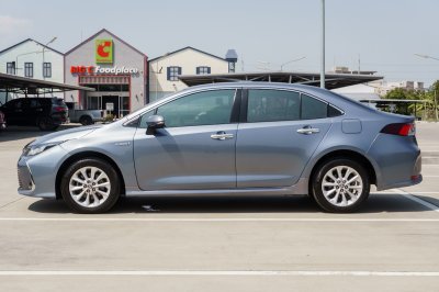 TOYOTA ALTIS 1.8 HV ENTRY AT ปี 2021 (1ขศ8052)