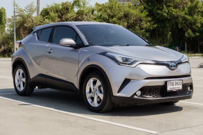 TOYOTA CH-R 1.8 HV HI AT ปี 2018 (7กญ3633)