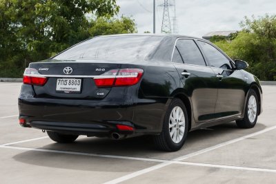 TOYOTA CAMRY 2.0 G AT ปี2018 (7กธ8803)