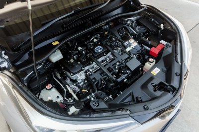 TOYOTA CH-R 1.8 HV HI AT ปี 2018 (7กญ3633)