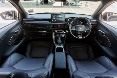 TOYOTA YARIS CROSS 1.5 HEV PREMIUM ปี2024 (จว5921)