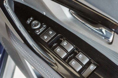 TOYOTA YARIS CROSS 1.5 HEV PREMIUM ปี2024 (จว5921)