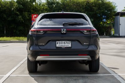HONDA HR-V 1.5 E:HEV EL ปี2023 (4ขถ6707)