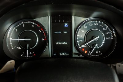 TOYOTA FORTUNER 2.4 LEGENDER ปี2022 จด2023 (3ขย1559)