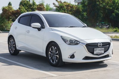 MAZDA 2 1.5 SPORT HIGH PLUS AT ปี 2017 (6กว4294)