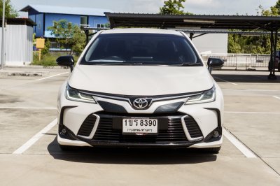 TOYOTA ALTIS 1.8 GR SPORT ปี2020 จด2021 (1ขร8390)