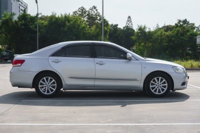 TOYOTA CAMRY 2.0 G AT ปี2010 (ญต9854)