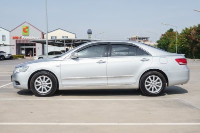 TOYOTA CAMRY 2.0 G AT ปี2010 (ญต9854)