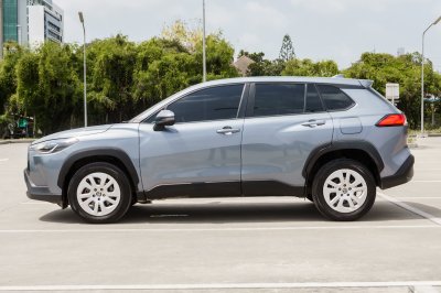 TOYOTA COROLLA CROSS 1.8 SPORT ปี2022 (2ขว7503)
