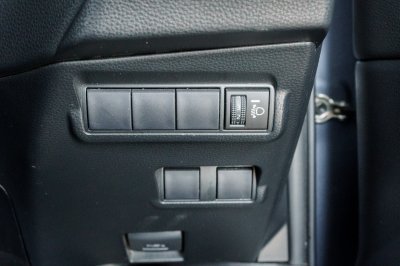 TOYOTA COROLLA CROSS 1.8 SPORT ปี2022 (2ขว7503)