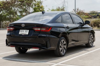 TOYOTA YARIS ATIV 1.2 SMART AT ปี2023 (5ขจ122)