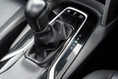 TOYOTA COROLLA CROSS 1.8 HYBRID PREMIUM SAFETY ปี2020 จด2021 (จท1581)