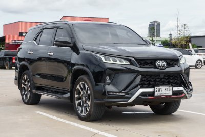 TOYOTA FORTUNER 2.8 LEGENDER 4WD ปี2021 จด2022 (2ขร846)