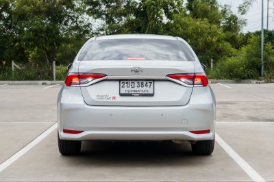 TOYOTA ALTIS 1.8 SPORT AT ปี 2021 (2ขฎ3847)