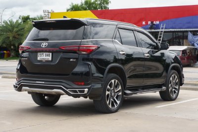 TOYOTA FORTUNER 2.8 LEGENDER 4WD ปี2021 จด2022 (2ขร846)