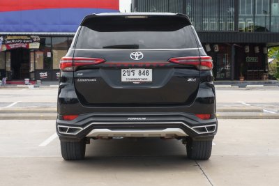 TOYOTA FORTUNER 2.8 LEGENDER 4WD ปี2021 จด2022 (2ขร846)