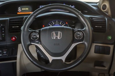 HONDA CIVIC 1.8 E NAVI AT ปี2014 (กฉ2397)