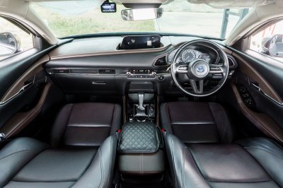 MAZDA CX-30 2.0 C AT ปี2023 (4ขห4116)