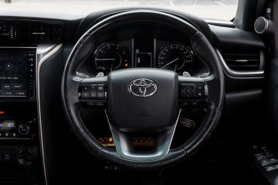 TOYOTA FORTUNER 2.8 LEGENDER 4WD ปี2021 จด2022 (2ขร846)