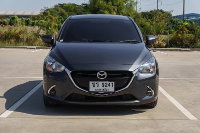 MAZDA 2 1.3 HIGH CONNECT ปี2017 (ขร9241)
