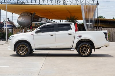 ISUZU D-MAX 1.9 X-SERIES CAB4 HI-LANDER AT ปี2020 จด2021 (งต7280)