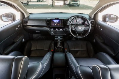 HONDA CITY 1.0 SV (5ประตู) ปี2022 จด2023 (3ขต2344)