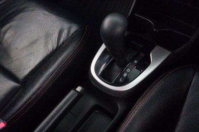 HONDA JAZZ 1.5 S AT ปี2021 (1ขศ6982)