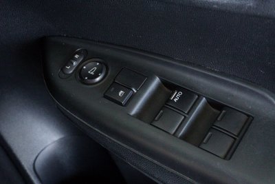 HONDA JAZZ 1.5 S AT ปี2021 (1ขศ6982)