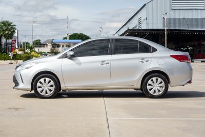 TOYOTA VIOS 1.5 ENTRY AT ปี 2019 (8กท7296)