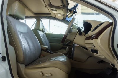 NISSAN TEANA 250 XV (V6) ปี2011 (ญภ2406)