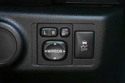 TOYOTA VIOS 1.5 ENTRY AT ปี 2019 (8กท7296)