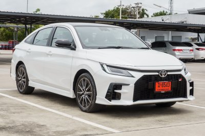 TOYOTA YARIS ATIV 1.5 HEV GR SPORT AT ปี 2025 (ฆ-6543)