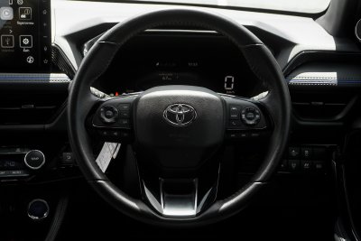 TOYOTA YARIS CROSS 1.5 HV PREMIUM LUXURY AT ปี 2023 (5ขข2289)