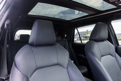 TOYOTA YARIS CROSS 1.5 HV PREMIUM LUXURY AT ปี 2023 (5ขข2289)