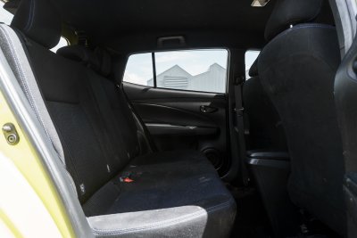 TOYOTA YARIS 1.2 E AT ปี 2019 (9กฆ8335)