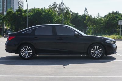 HONDA CIVIC 1.5 TURBO EL ปี2021 (9กศ206)