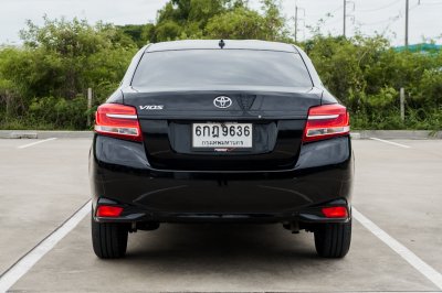 TOYOTA VIOS 1.5 J AT ปี 2017 (6กฎ9636)