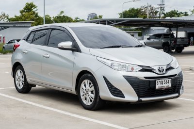 TOYOTA YARIS 1.2 E AT ปี 2018 (8กญ5841)